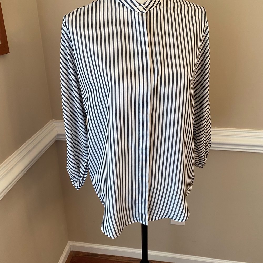 ANN TAYLOR VOLUME SLEEVE STRIPED BLOUSE BLACK/WHITE SIZE S